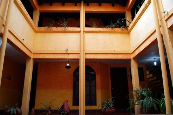 Hotel Plaza Santo Domingo San Cristobal de las Casas Exterior foto